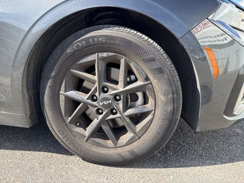 Used 2025 Kia K5 LXS image 4