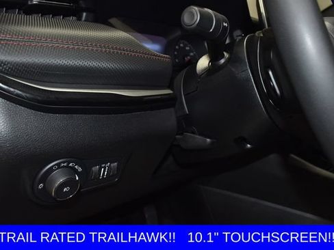 Used 2025 Jeep Compass Trailhawk AWD/4WD image 15