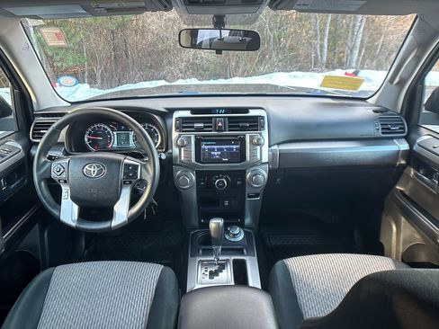 Used 2019 Toyota 4Runner SR5 image 17