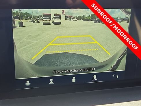 Used 2025 Acura RDX SH-AWD w/ Technology Package image 18