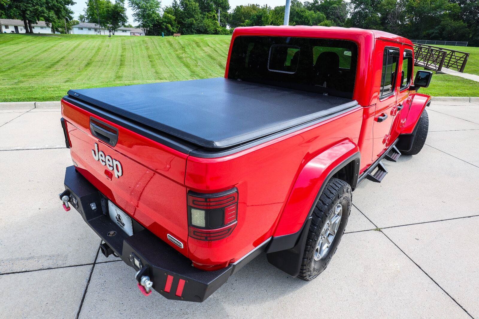 Used 2021 Jeep Gladiator Overland AWD/4WD image 15