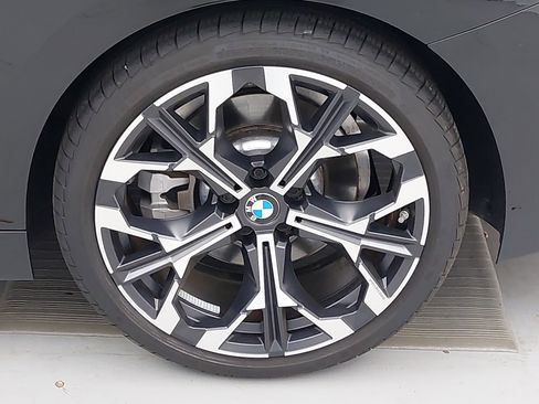 Used 2025 BMW 230i 230i w/ M Sport Package image 33