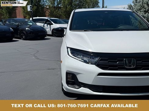 Used 2025 Honda Odyssey Sport-L image 13