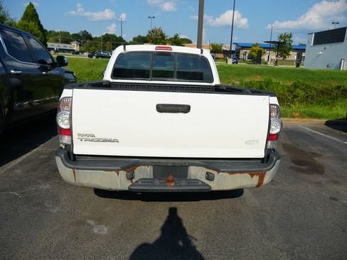 Used 2011 Toyota Tacoma 2WD Access Cab w/ Convenience Pkg image 10