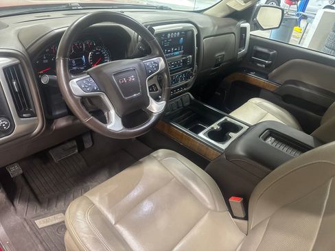 Used 2018 GMC Sierra 1500 SLT AWD/4WD image 26