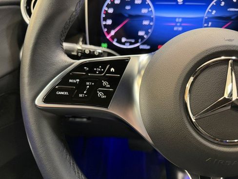 Certified 2025 Mercedes-Benz GLC 300 image 21