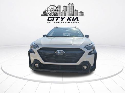 Used 2023 Subaru Outback Premium AWD/4WD image 8