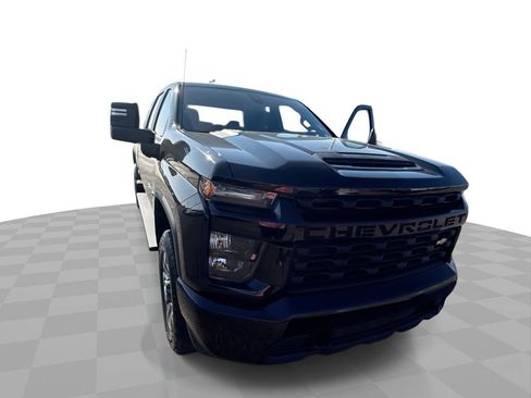 Certified 2022 Chevrolet Silverado 2500 Custom w/ Custom Convenience Package AWD/4WD image 1
