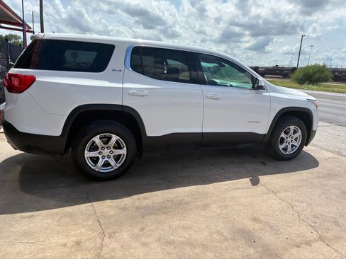 Used 2017 GMC Acadia SLE FWD image 11