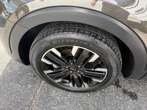 Used 2023 Kia Telluride SX Prestige AWD/4WD image 6