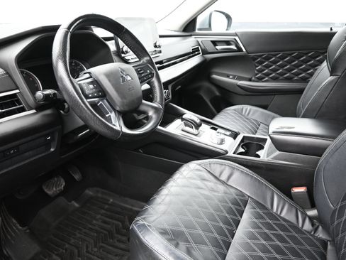 Used 2022 Mitsubishi Outlander SEL FWD image 10