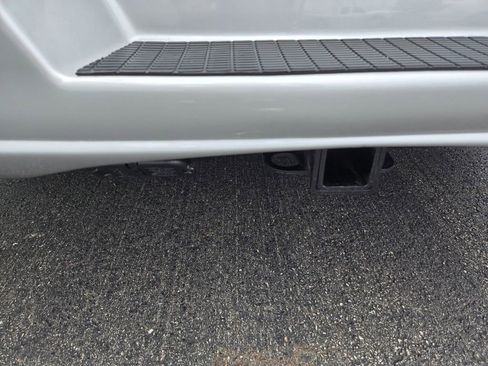 Used 2019 GMC Savana 2500 Explorer Limited SE w/ Enhanced Convenience Package image 5