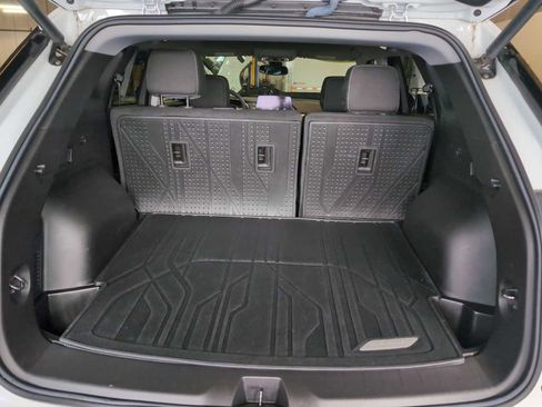 Used 2024 Chevrolet Blazer LT w/ Convenience Package image 24