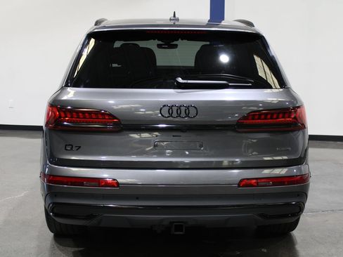 Used 2023 Audi Q7 3.0T Premium Plus w/ Premium Plus Package AWD/4WD image 11