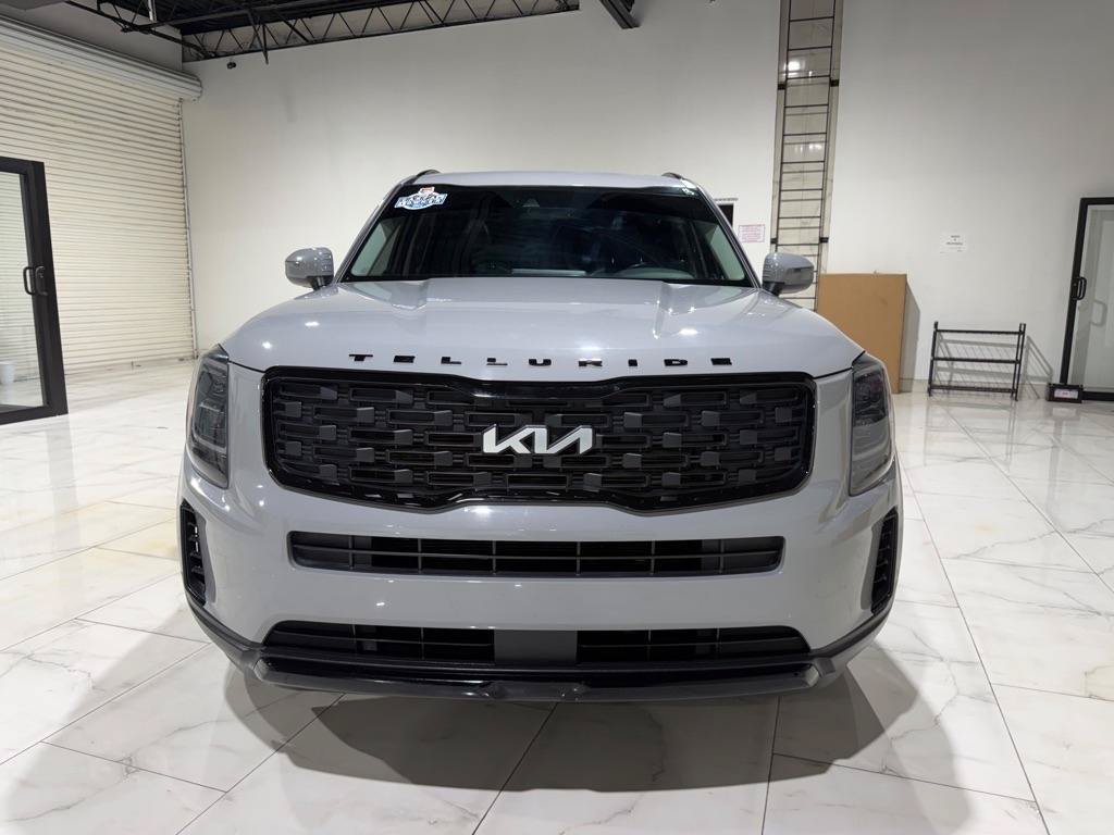 Used 2022 Kia Telluride EX w/ EX Premium Package AWD/4WD image 2