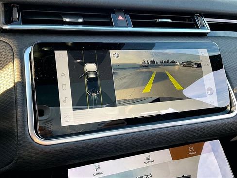 Certified 2022 Land Rover Range Rover Velar S image 14