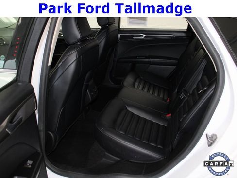Used 2020 Ford Fusion SEL image 25
