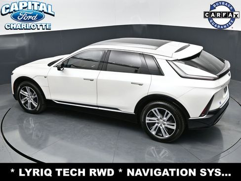 Used 2024 Cadillac Lyriq Tech RWD image 29