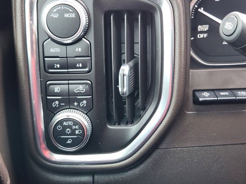 Used 2022 GMC Sierra 1500 Denali w/ Denali Reserve Package AWD/4WD image 19