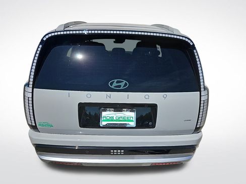 New 2026 Hyundai Ioniq 9 SEL image 6