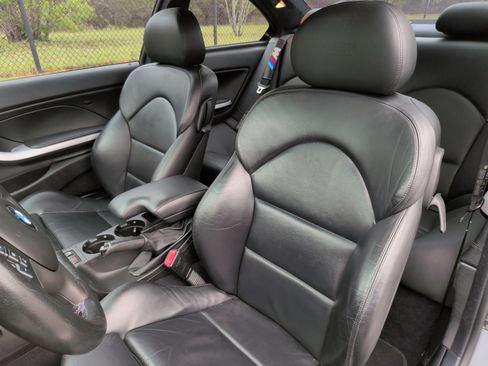 Used 2005 BMW M3 Coupe image 24