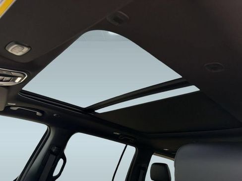 New 2026 Jeep Grand Wagoneer 4WD image 23