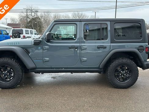 Used 2025 Jeep Wrangler Willys 4xe image 4