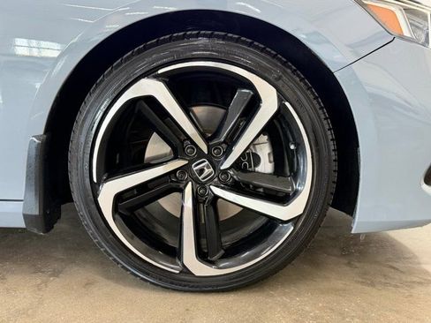 Used 2022 Honda Accord Sport image 10