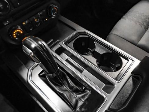 Used 2018 Ford F150 XLT w/ Equipment Group 302A Luxury image 22