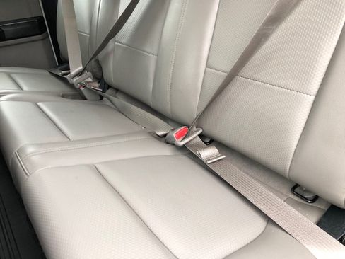Used 2017 Ford F250 XL w/ Power Equipment Group AWD/4WD image 22
