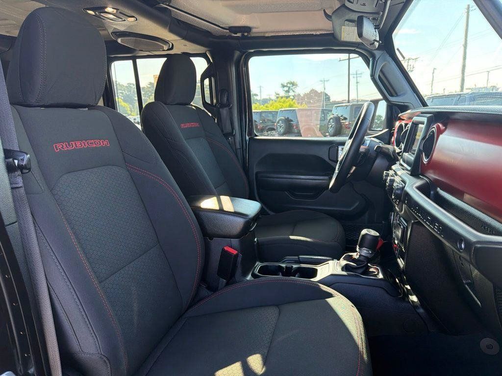 Used 2021 Jeep Wrangler Unlimited Rubicon AWD/4WD image 21