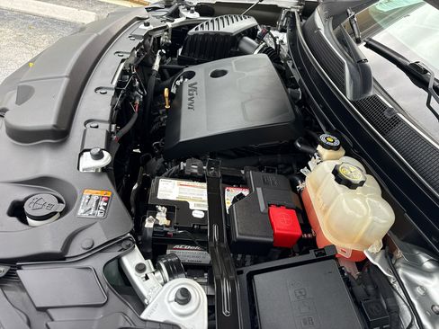 Used 2019 Chevrolet Traverse LT w/ LT Premium Package image 52