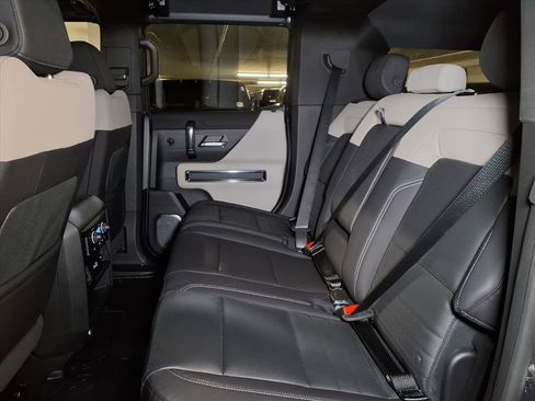 New 2026 GMC Hummer EV SUV image 13