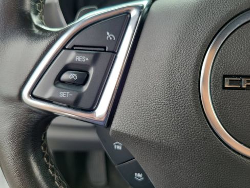 Used 2023 Chevrolet Camaro LT RWD image 5