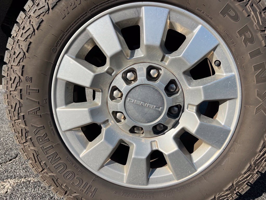 Used 2019 GMC Sierra 2500 Denali w/ Duramax Plus Package AWD/4WD image 20