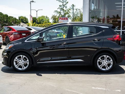 Used 2020 Chevrolet Bolt LT FWD image 5