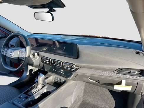 New 2026 Nissan Sentra SV w/ Floor Mat Package FWD image 21