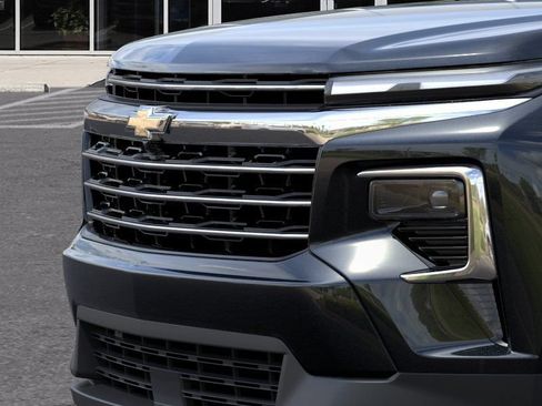 New 2026 Chevrolet Traverse LT w/ Driver Confidence Package FWD image 13