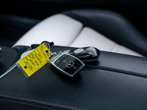 Used 2020 Mercedes-Benz C 63 AMG S image 13