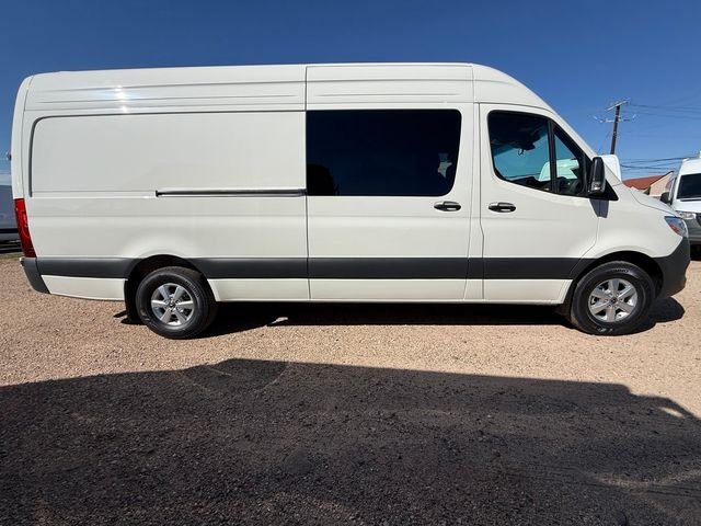 New 2026 Mercedes-Benz Sprinter 2500 image 9