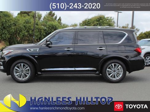 Used 2018 INFINITI QX80 2WD w/ Driver Assistance Package image 9