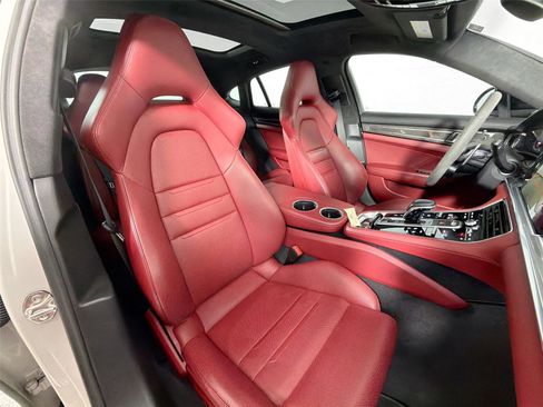 Certified 2022 Porsche Panamera GTS AWD/4WD image 28