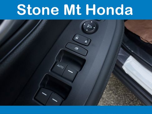 New 2026 Honda HR-V LX image 18