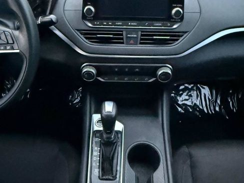 Used 2019 Nissan Altima 2.5 S FWD image 37