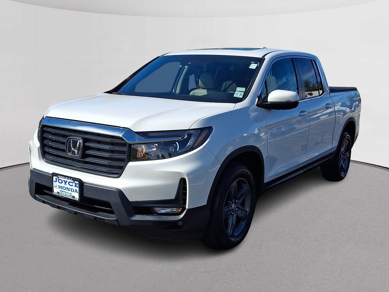 Certified 2023 Honda Ridgeline RTL image 4