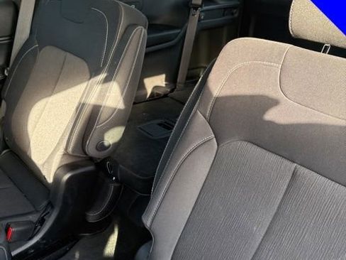 Used 2025 Jeep Grand Cherokee L Laredo w/ Luxury Tech Group I image 11