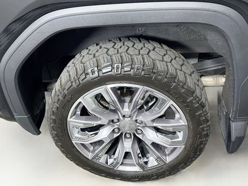 Used 2024 GMC Sierra 1500 Denali w/ Denali Reserve Package AWD/4WD image 28
