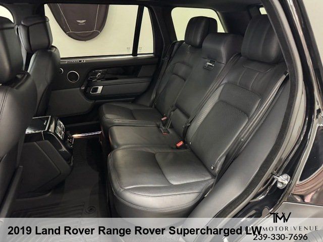 Used 2019 Land Rover Range Rover Long Wheelbase Supercharged AWD/4WD image 23
