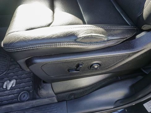 Used 2020 RAM 1500 Rebel AWD/4WD image 20