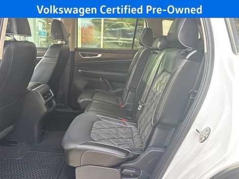 Certified 2024 Volkswagen Atlas SEL Premium R-Line image 28
